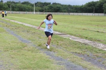 Foto - Torneio de Atletismo entres as APAES do Vale do Ribeira foi realizado no Centro de Eventos em Cajati