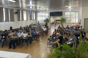 Foto - 14ª Pré-Conferências Municipais de Assistência Social “20 anos de SUAS”: Construção, Proteção e Resistência, no Salão Paroquial 