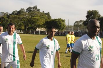 Foto - JOGO COMEMORATIVO COM EX-CRAQUES DA SELEÇÃO BRASILEIRA- CAJATI, 31 ANOS