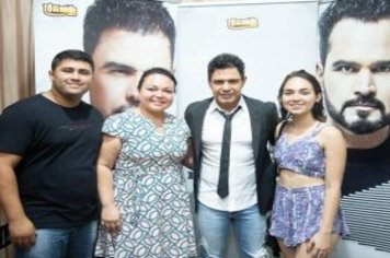 Foto - Shows com Zezé Di Camargo e Luciano e Thiago & Emerson