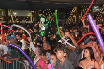 Foto - Réveillon com a Banda Origins