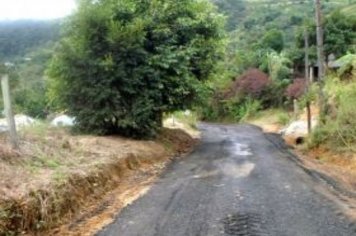 Bairro Capelinha recebe obras de melhorias