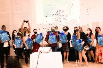 Noite especial de homenagem aos professores que fazem a diferença em Cajati