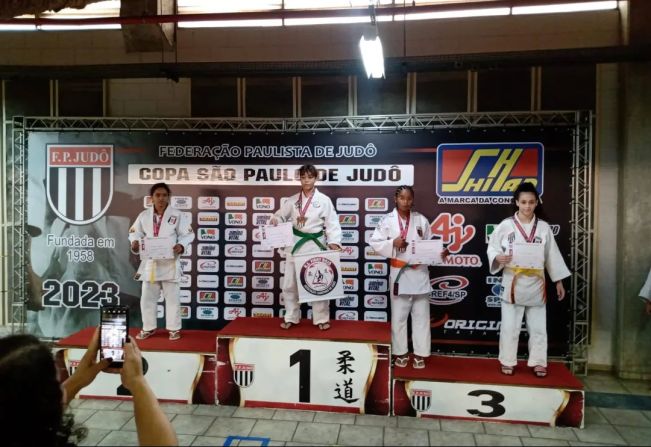 Cajati foi ouro e prata na Copa São Paulo de Judô em São Bernardo do Campo